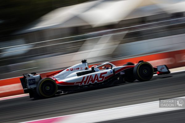 Chez Haas, on admet s'être inspiré de la Ferrari