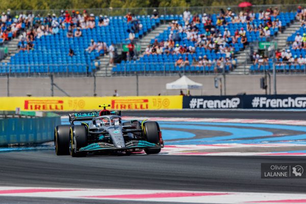 Qui a fait rouler un rookie lors des essais libres F1 ?
