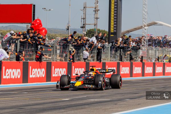 Grand Prix de France : Verstappen triomphe, Leclerc chute !