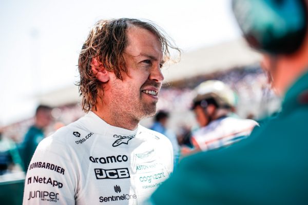 Vettel annonce sa retraite à la fin de la saison 2022