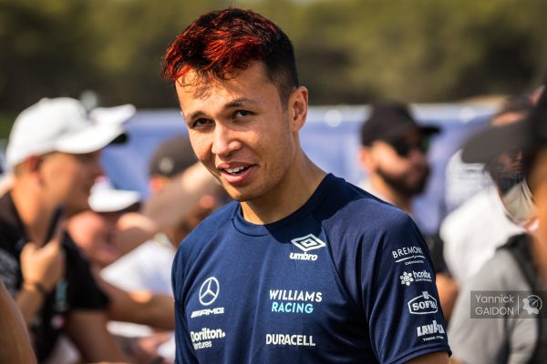 Albon n'est pas intéressé par le baquet Aston Martin