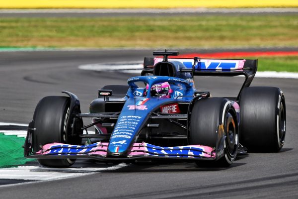 Alonso 5e à Silverstone, la fiabilité fait défaut à Ocon