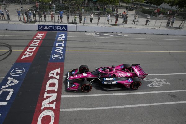 Pagenaud termine 7e à Toronto après une belle remontée