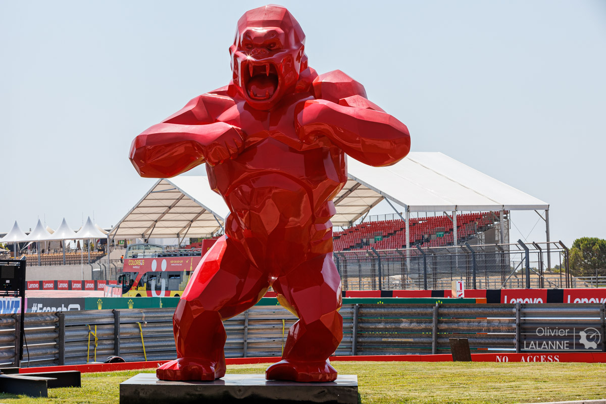 Le Gorille dans le paddock du Grand Prix de France 2022