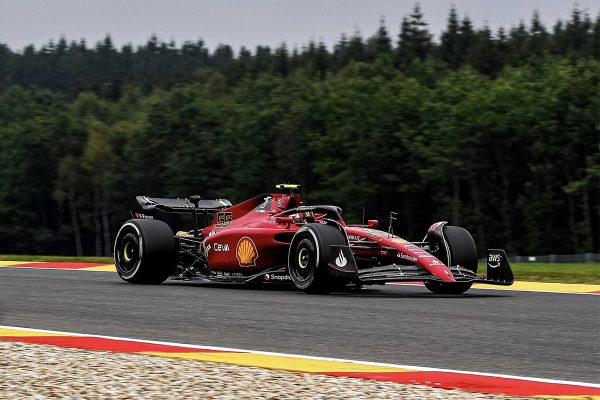 Belgique, EL1 : Sainz emmène un doublé Ferrari avant la pluie