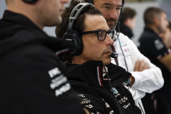 Wolff croit au karma et constate le manque d'intégrité de Piastri