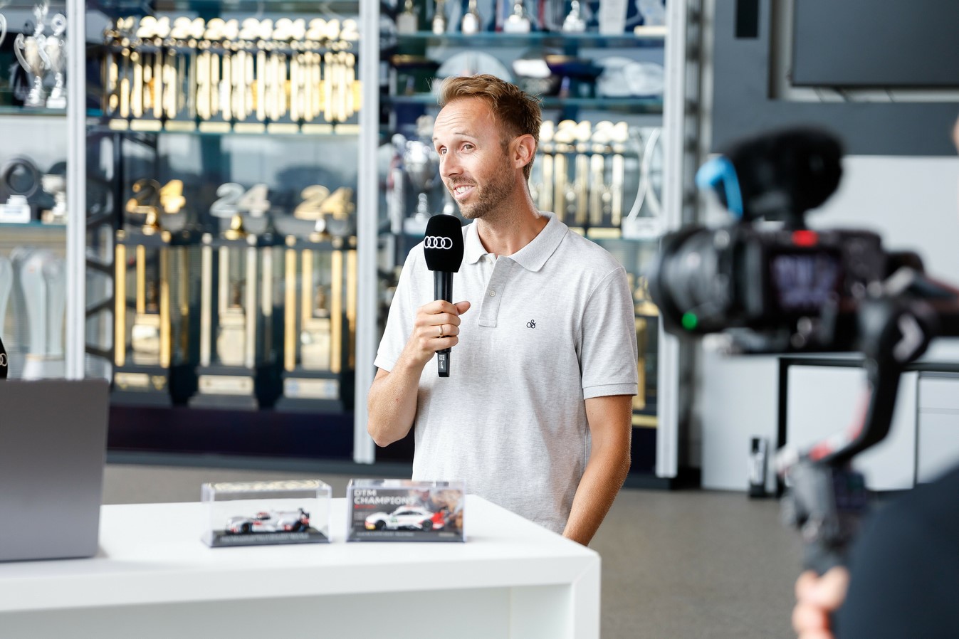René Rast en interview au centre Audi Sport