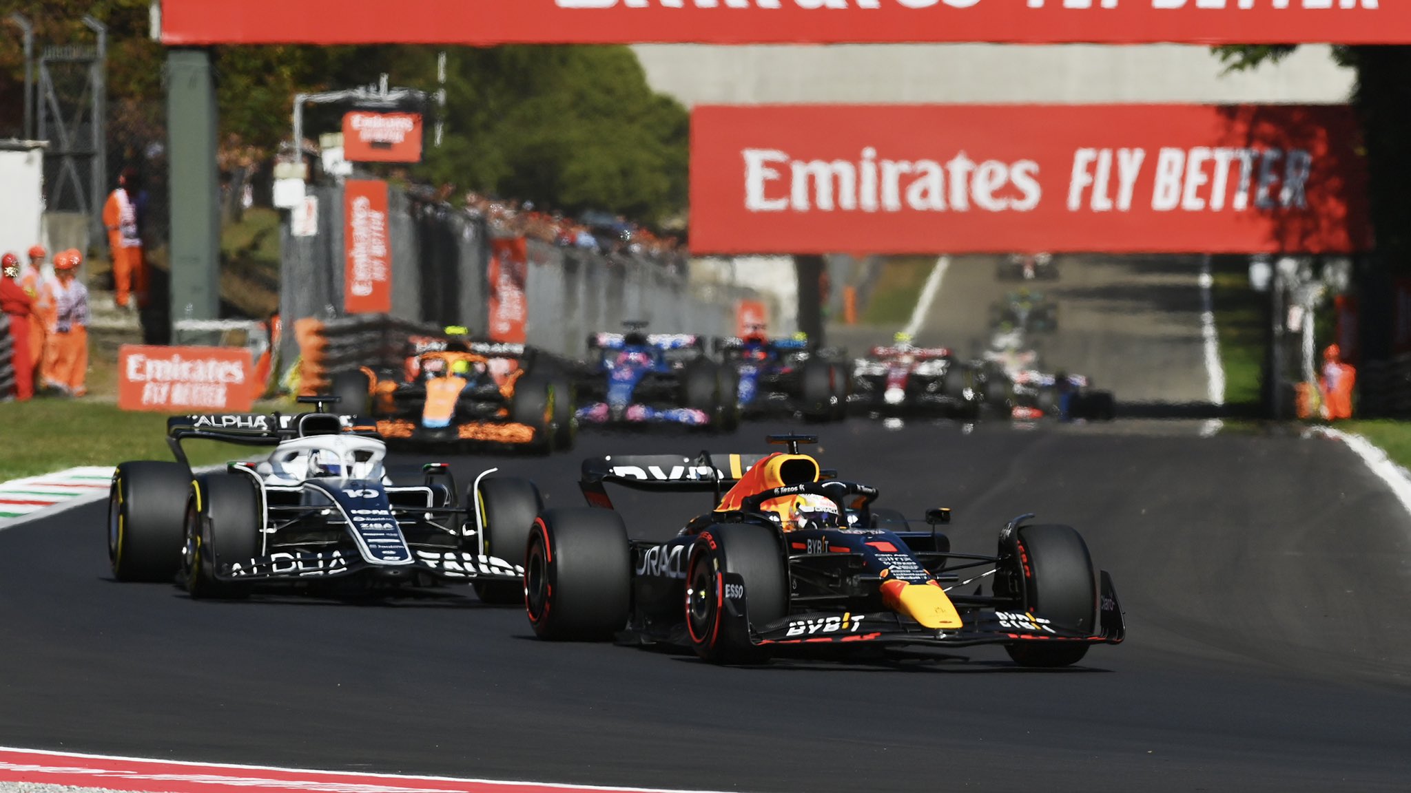 Verstappen est remonté dans le peloton au Grand Prix d'Italie 2022
