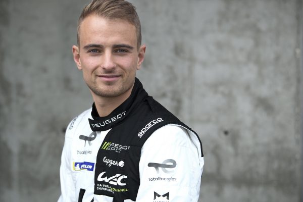 Nico Müller en FIA WEC avec la Peugeot 9X8