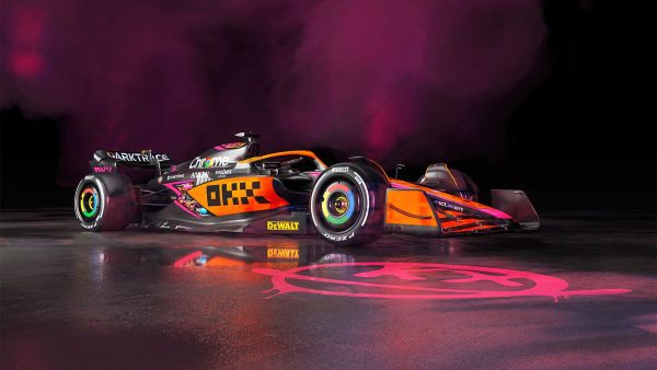 McLaren avec une livrée spéciale pour Singapour et le Japon