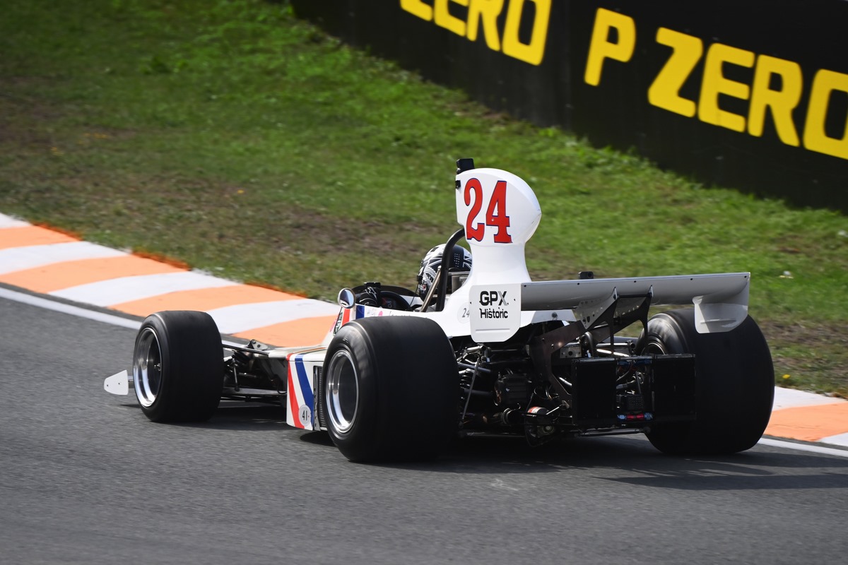 Jneson Button à bord de la Hesketh 08 au Grand Prix des Pays-Bas 2022
