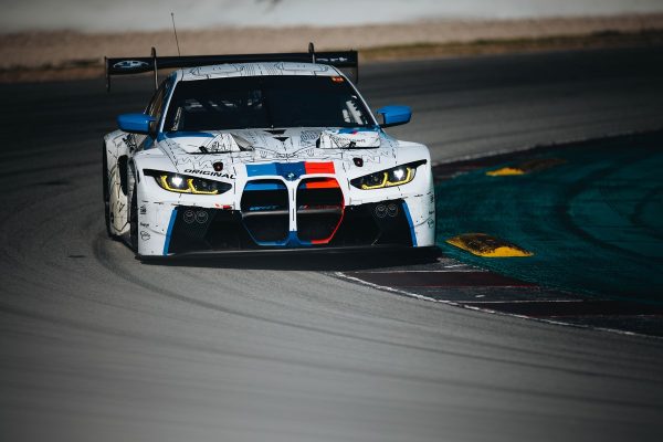 Le Team WRT a débuté ses essais avec la BMW M4 GT3