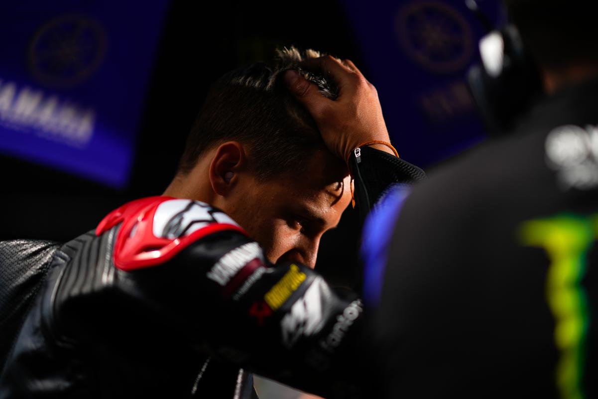 Fabio Quartararo dans le stand Yamaha en Thailande