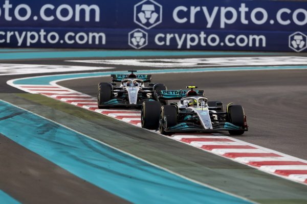 Mercedes termine la saison de manière décevante