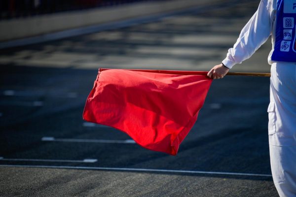 Un bouton pour demander un drapeau rouge en MotoGP ?