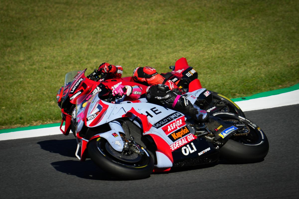 Enea Bastianini et Francesco Bagnaia lors du Grand Prix du Japon MotoGP