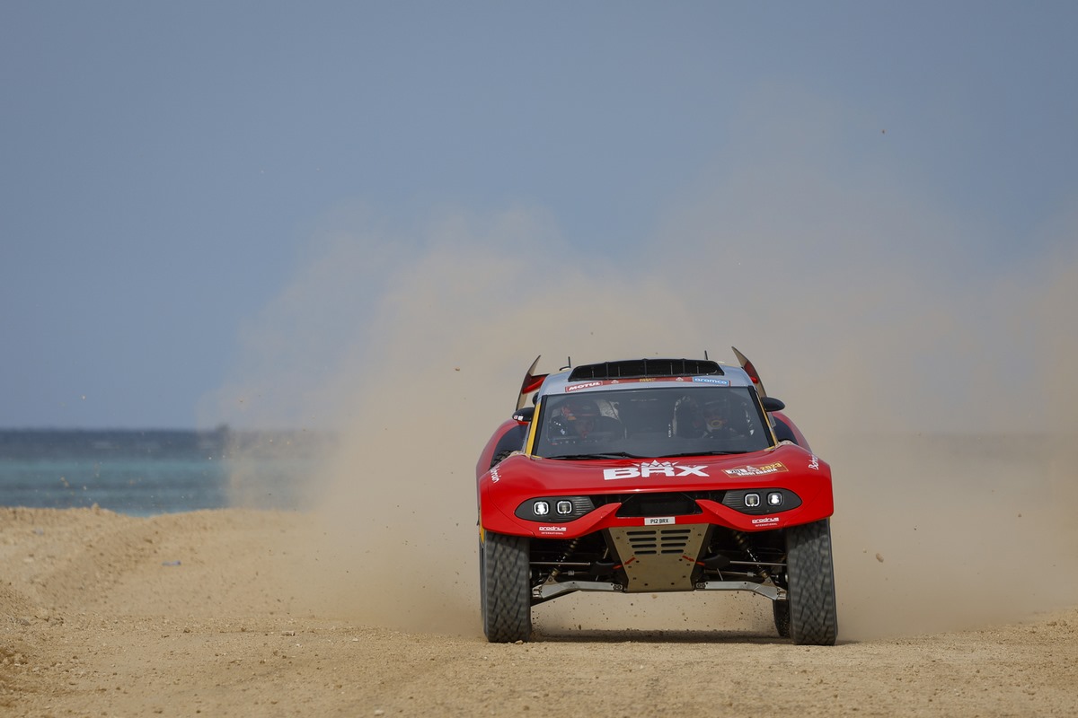 Sébastien Loeb aux Private Tests au Dakar 2023
