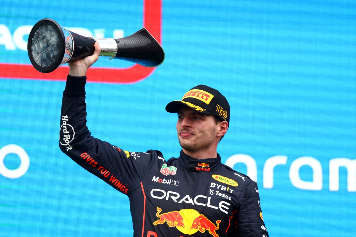 Max Verstappen sur le podium en Hongrie