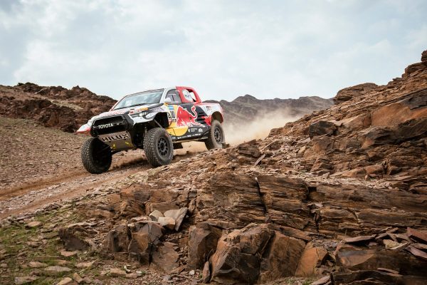 Dakar 2023, Étape 2 : Al-Attiyah au sprint, Loeb perd gros !