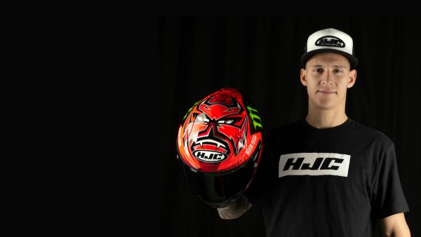 Fabio Quartararo s'associe à HJC Helmets