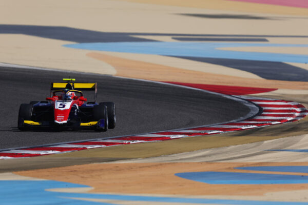Josep Maria Marti et Gabriel Bortoleto vainqueurs à Bahreïn en FIA F3