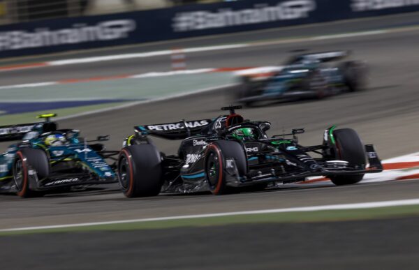 Rajouter des pontons n'améliorera pas la Mercedes selon Wolff