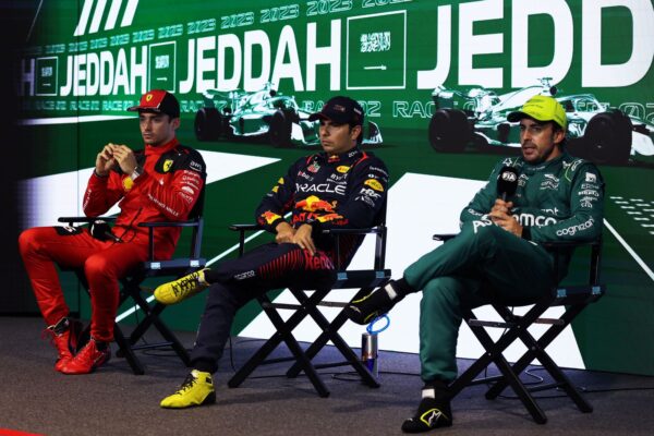 Conférence post-qualifs à Jeddah : Pérez, Leclerc et Alonso