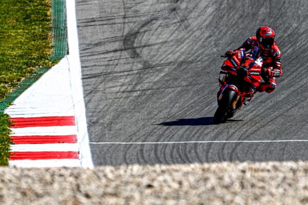 GP du Portugal 2023, Course : Francesco Bagnaia s'impose, Johann Zarco au pied du podium