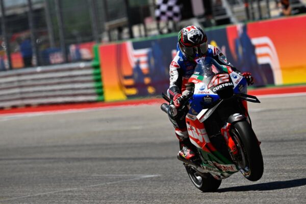 GP des Amériques 2023, Course : Première victoire avec Honda pour Alex Rins