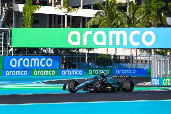 En première ligne à Miami, Alonso espère une course calme