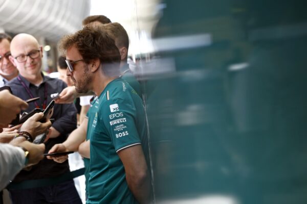 Alonso pense qu'une victoire en 2023 est possible