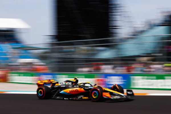 McLaren veut se relancer à Imola