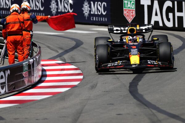 Monaco, EL2 : Verstappen réplique, Sainz dans le rail !