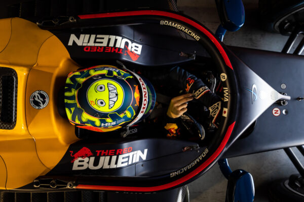 Ayumu Iwasa en tête des essais libres de Monaco en FIA F2