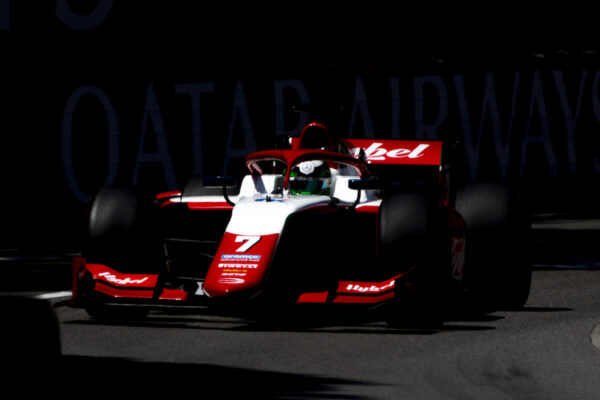 Frederik Vesti s'impose en FIA F2 à Monaco