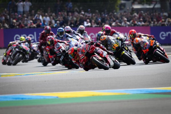 Nouvelle polémique au sujet des contacts en MotoGP