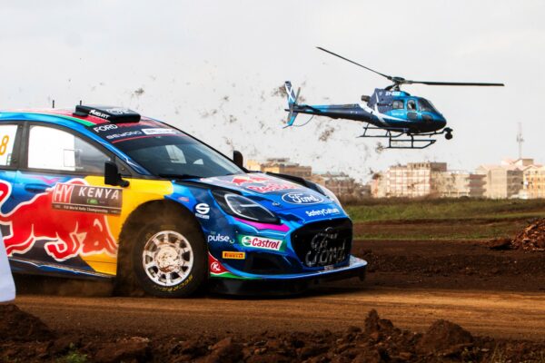 Safari Rally Kenya, SS1 : Tänak pour 0"1 sur Ogier