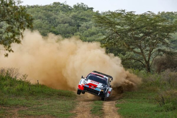 Safari Rally Kenya, Shakedown : Rovanperä devant, Katsuta en tonneaux