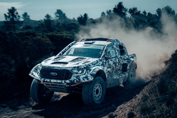 Ford et M-Sport s'engagent au Dakar en 2024