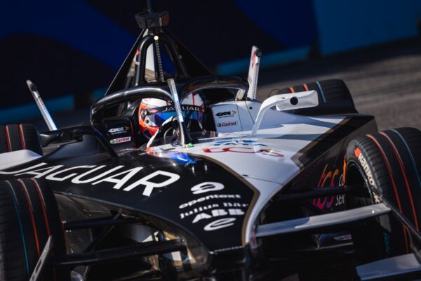 E-Prix de Rome 1 : Evans s'impose dans une course chaotique