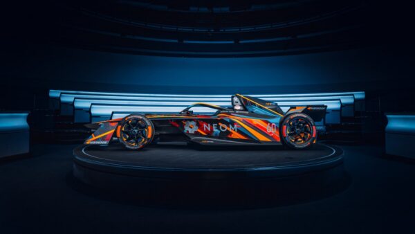 La livrée spéciale générée par IA pour McLaren à l'E-Prix de Londres 2023