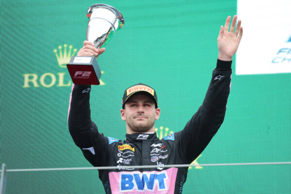 Retour sur le week-end en Grande-Bretagne des pilotes français en FIA F2