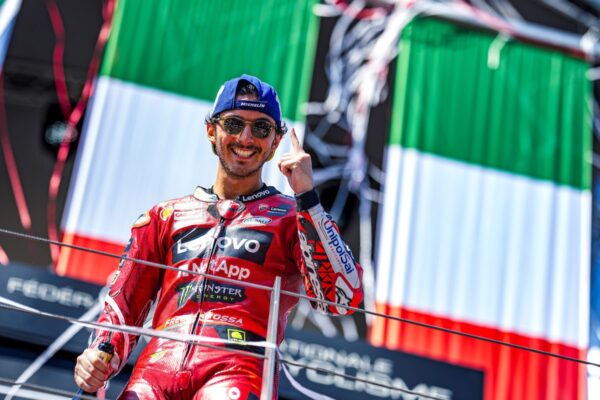 Fabio Quartararo compare Francesco Bagnaia à Max Verstappen