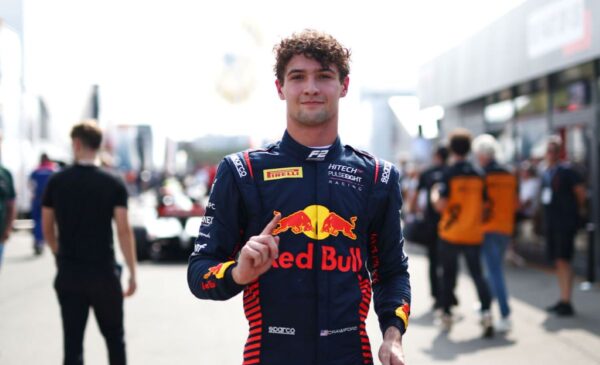 Jak Crawford réalise la pole position à Zandvoort en FIA F2