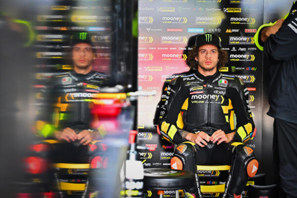 Ducati réfléchit à l'avenir de Marco Bezzecchi en MotoGP