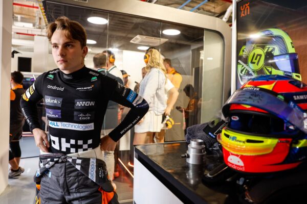 McLaren prolonge Oscar Piastri jusqu'à fin 2026