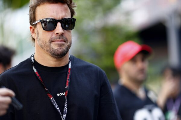 Alonso sur la rumeur Vettel : "ne pas sous-estimer" un retour en F1