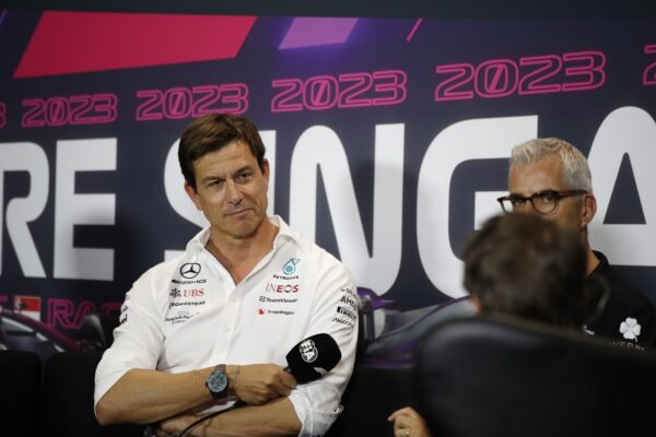 Wolff regrette sa remarque sur les "records Wikipédia" de Verstappen