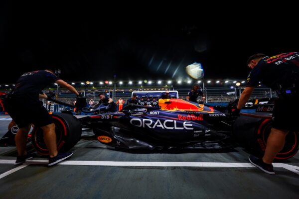 Verstappen échappe aux pénalités sur ses 3 enquêtes à Singapour