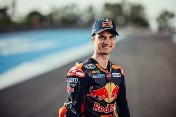Dani Pedrosa prolonge avec KTM